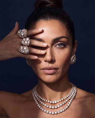 Jewelry photography by Phoenix Production Studio